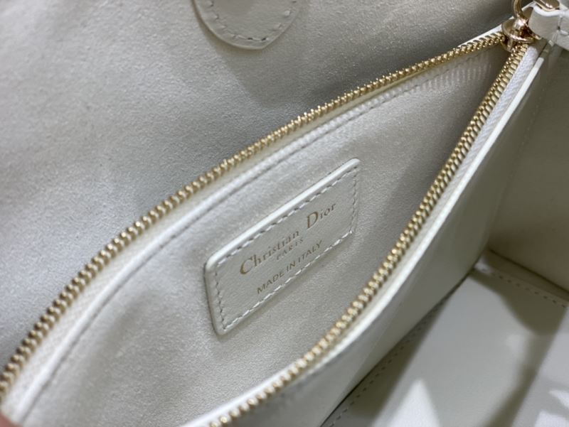 chr1st1an D10r shopping bags